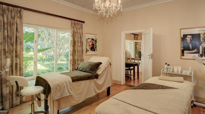 Zuurberg Mountain Village