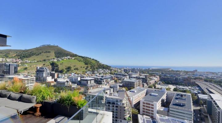 Stay Amazing PMC - 16 on Bree