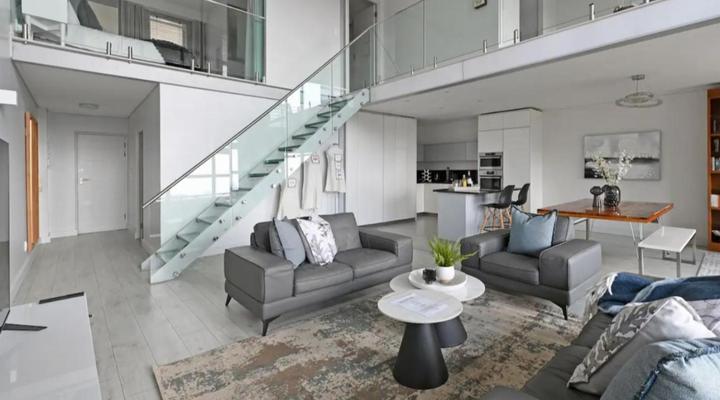 Stay Amazing PMC - Soho