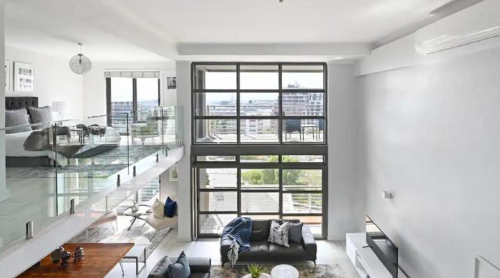 Stay Amazing PMC - Soho