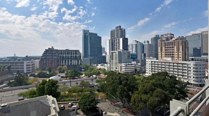 Stay Amazing PMC - Soho