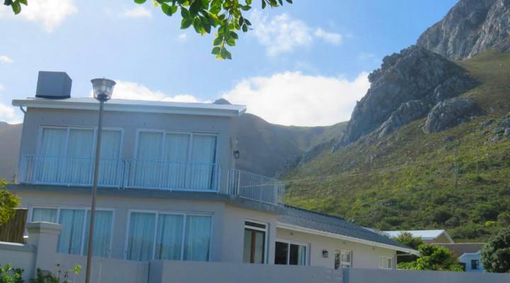 Nest Egg Holiday Home