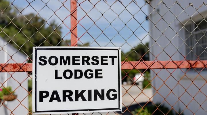 Somerset Lodge