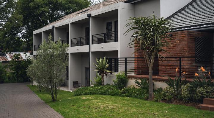 The Wild Peach - Menlyn