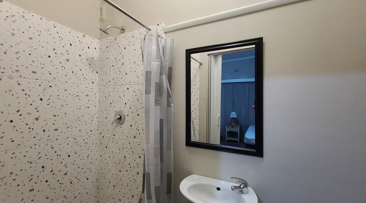 Cosy Guesthouse - Near Somerset East