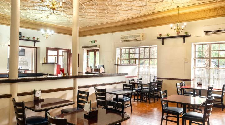 Karoo Country Inn Hotel