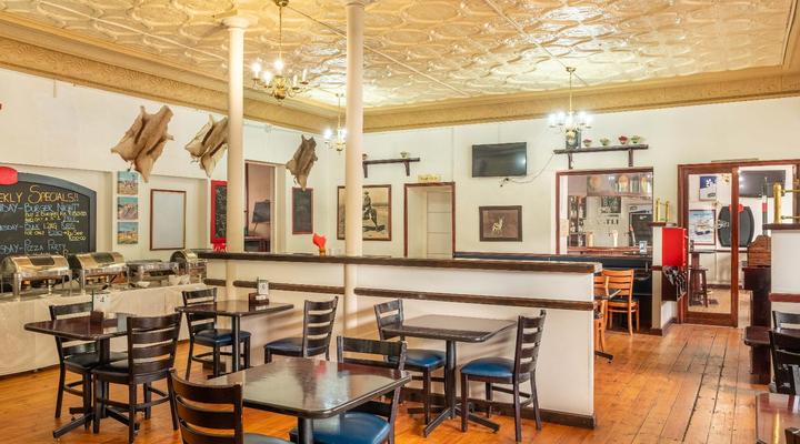 Karoo Country Inn Hotel