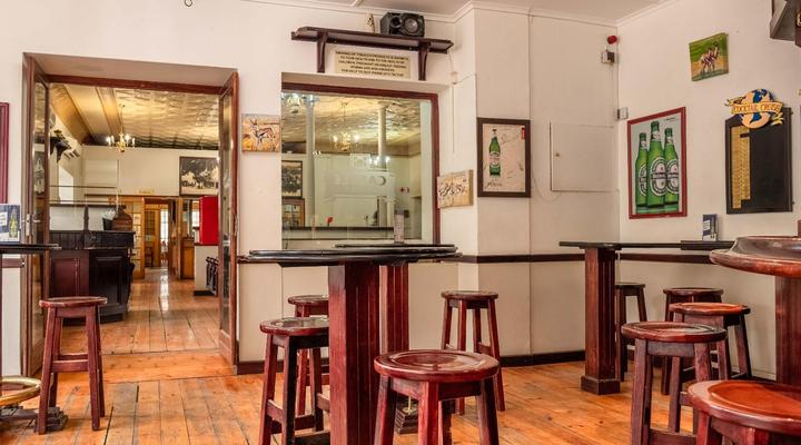 Karoo Country Inn Hotel