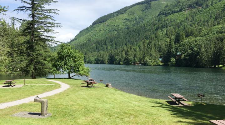 #05 Mt Baker Hwy Ensuite