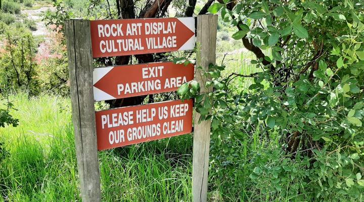 Liphofung Cave, Chalets PTY LTD