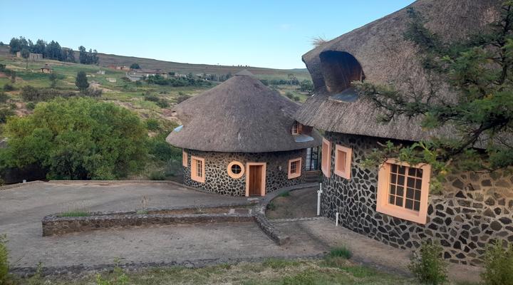 Liphofung Cave, Chalets PTY LTD