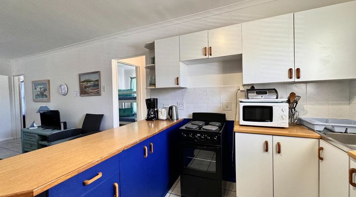 Waterside Living - Claptons Beach 33