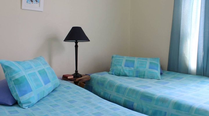 Waterside Living - Claptons Beach 33