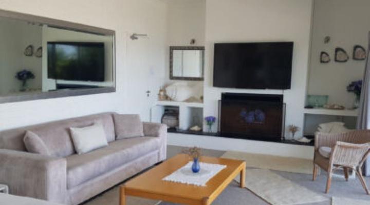 Llandudno Beach Sea facing Apartment