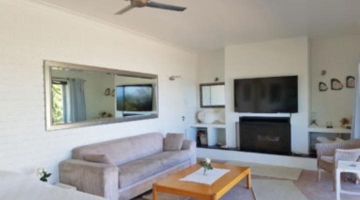 Llandudno Beach Sea facing Apartment