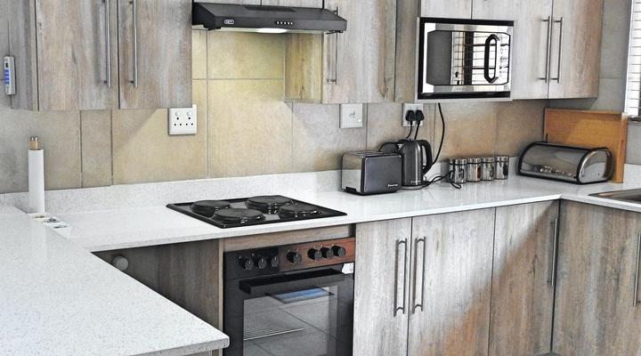 Vaendzi Lodge (self-catering)