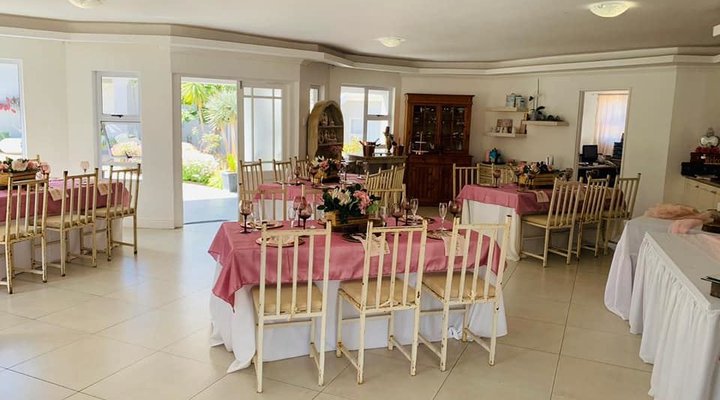 Undulata Country Lodge