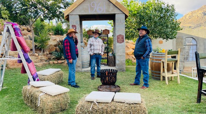 Undulata Country Lodge