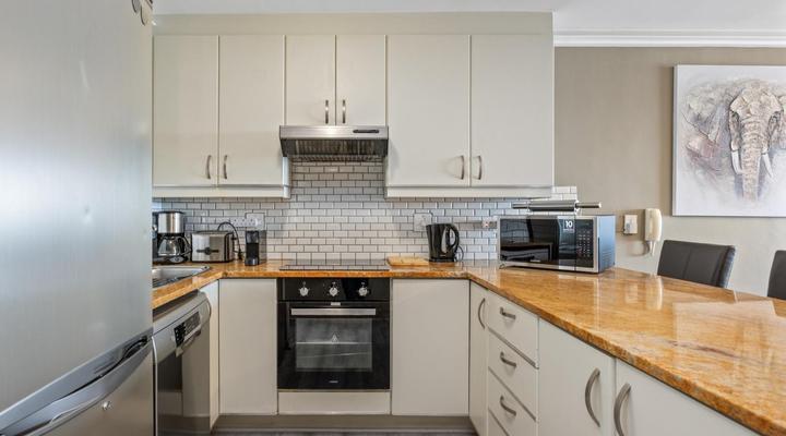 The Waves 1002 by HostAgents