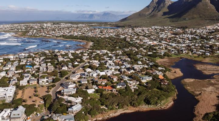 Kennedy's Beach Villa