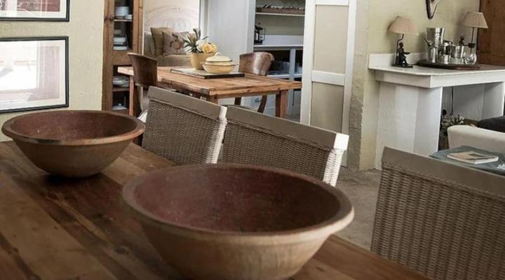 Cleopatra Mountain - Self Catering