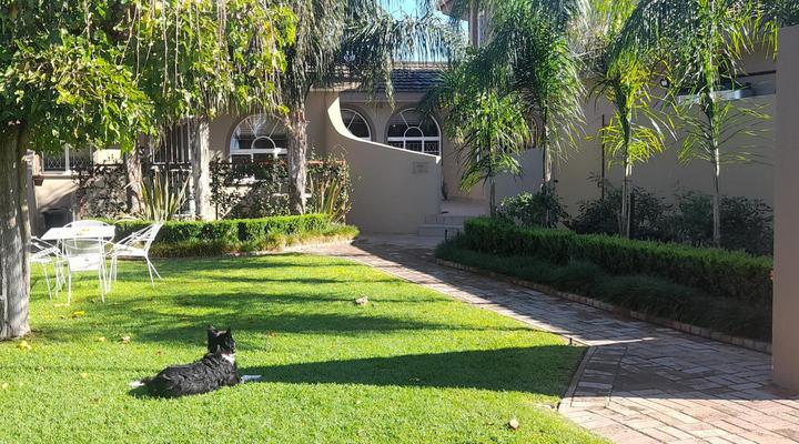 Alucarni Guest House