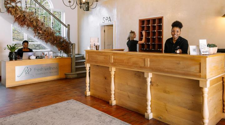 Auberge Burgundy Guest House