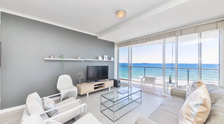 Horizon Bay 702