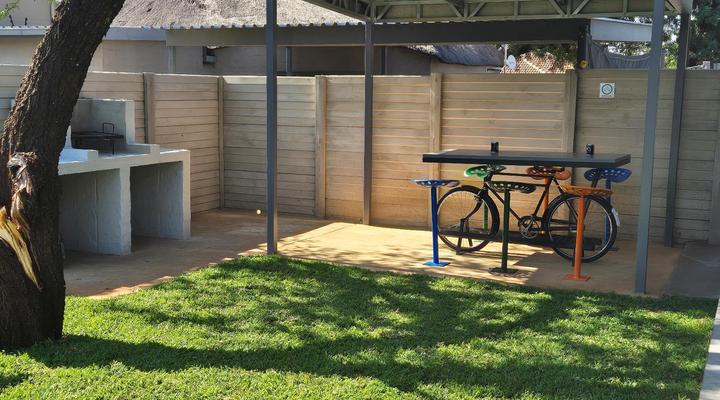 @241 Enkeldoorn Guesthouse