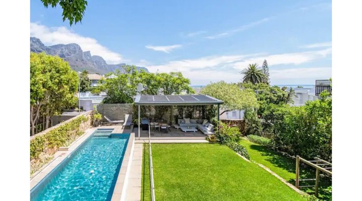 Villa Erythrina