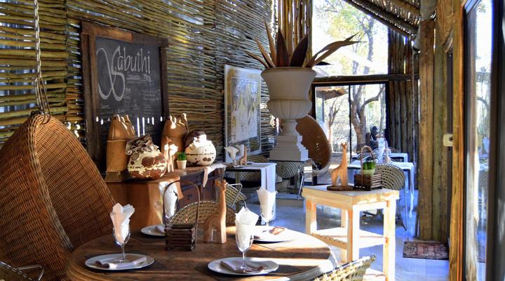 Thulani Game Lodge & Eco Estate