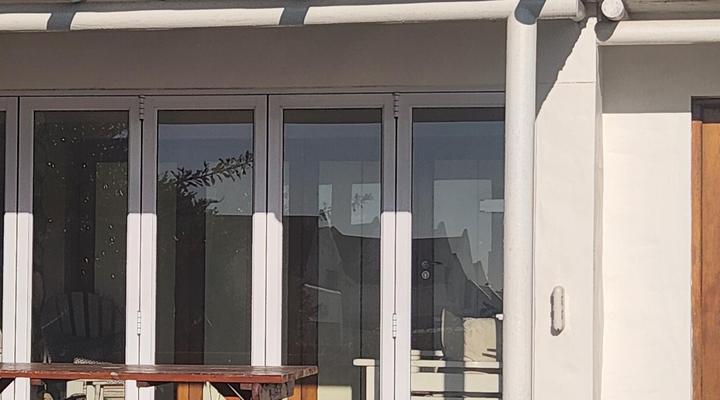 Sea-Esta by Paternoster Holiday Accommodation