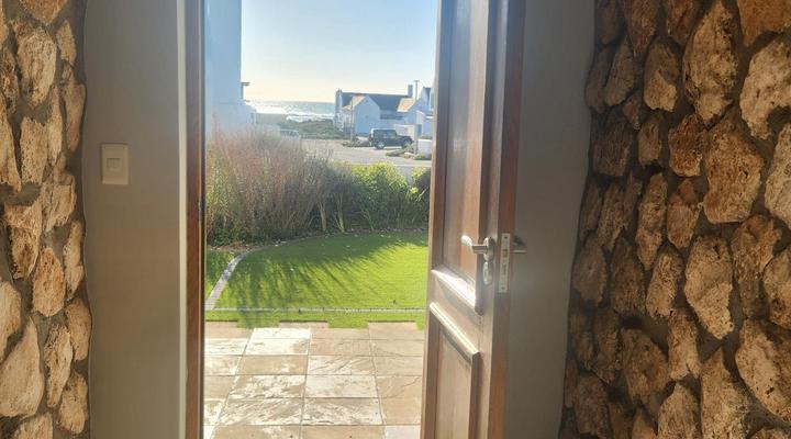 Sea-Esta by Paternoster Holiday Accommodation