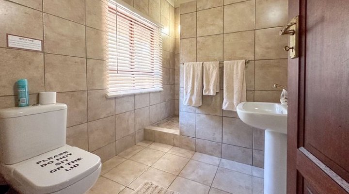  Mabalingwe Toeka Lodge