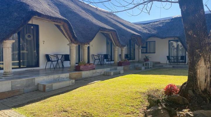 Loch Athlone Overnight Accommodation