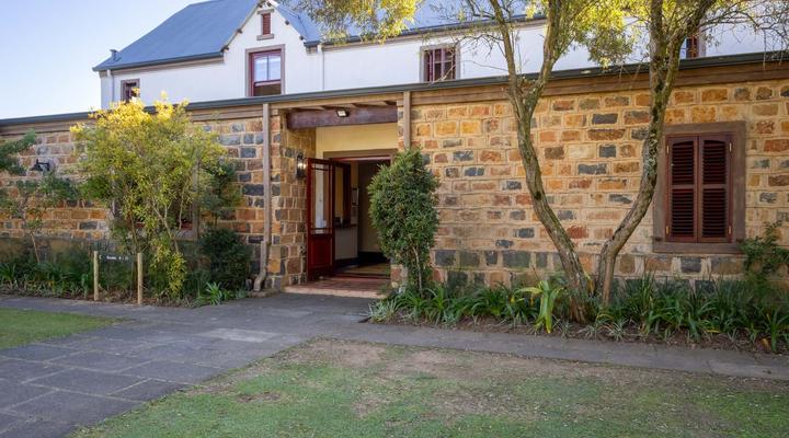 Gowrie Farm Lodge & Golf Course