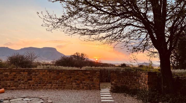 Erin Farmhouse & Cottages