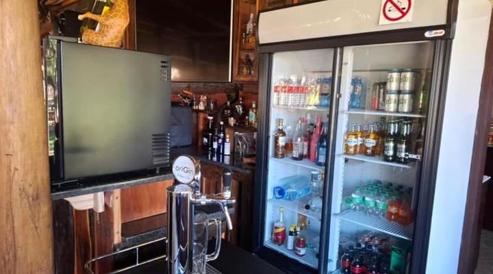 Rocking Giraffe Bush Lodge