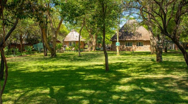 Mela Luxury Game Lodge
