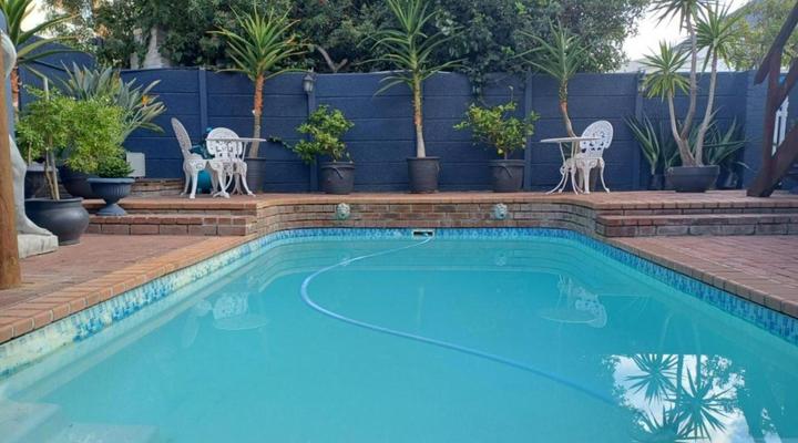 Loddey’s Guest House