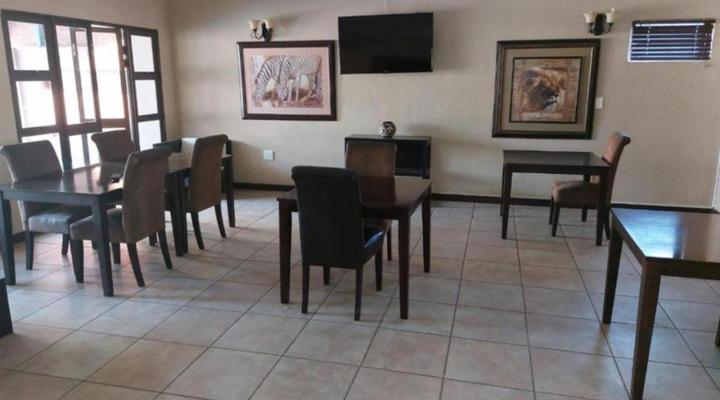 Ikhutse Manor Guest House