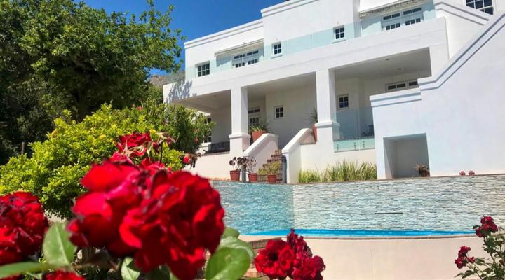 Manor on the Bay Loadshedding-free Guesthouse