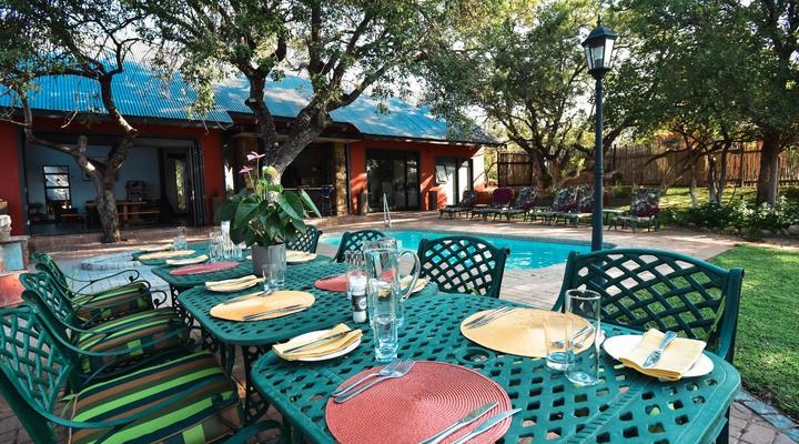 Mohlabetsi Self Catering Bush Lodge