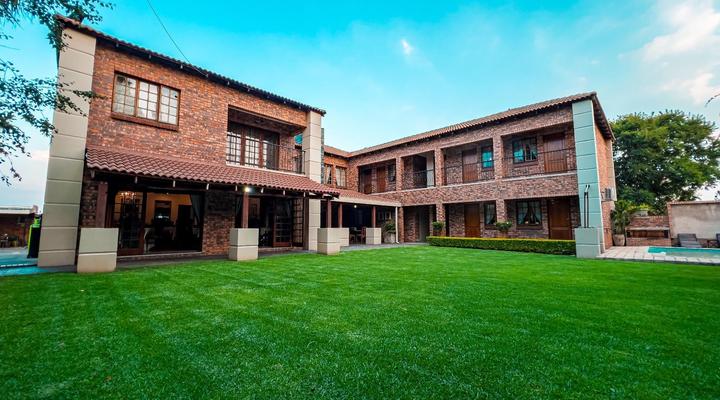 Alveston Manor Guest House