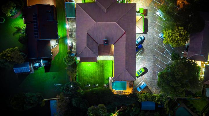 Alveston Manor Guest House