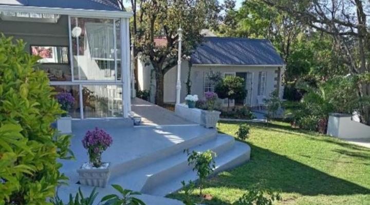 Sandton Spring Guest House