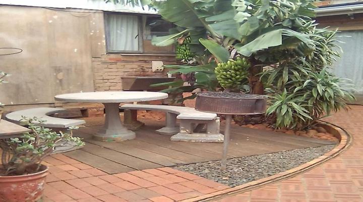 North Lodge Cottages Self-catering