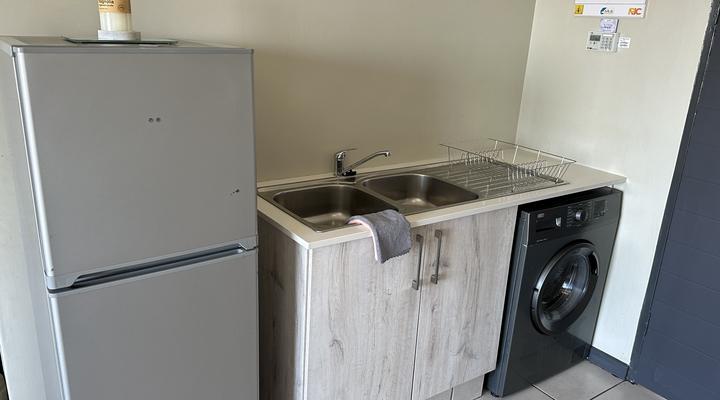 Gallagher Convention - One on Heather - Hidden Gem with Gorgeous Sunsets