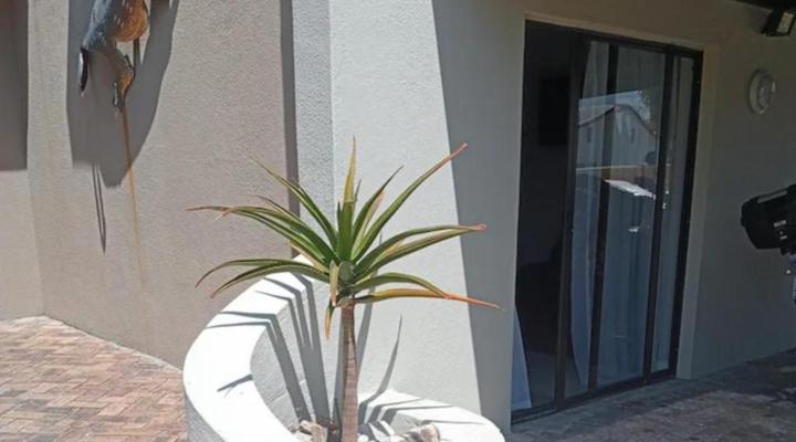 Gizelle Unit 1 and 2