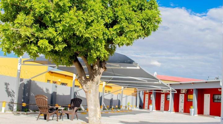 Okahao Studios Self-Catering